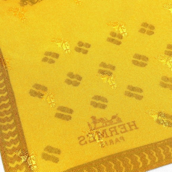 HERMES Pink Silk Scarf - Picture 10 of 12